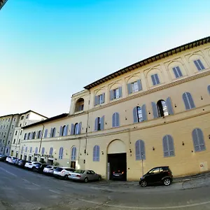 Bed & Breakfast Le Lupe, Siena