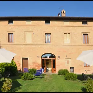 Bed & Breakfast Fonte Dei Tufi, Siena